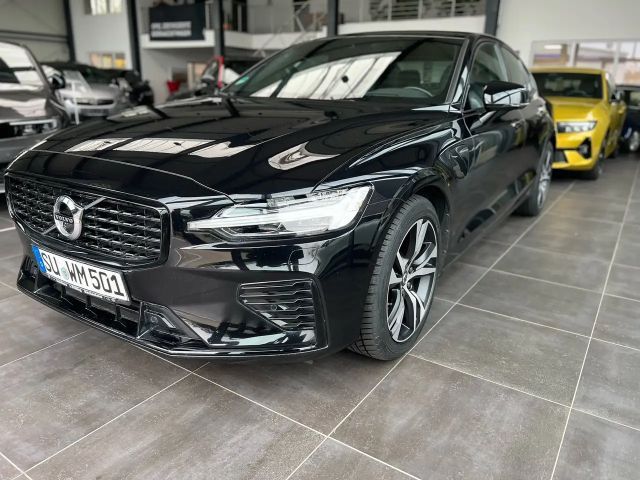 Volvo S60 AWD R-Design Recharge