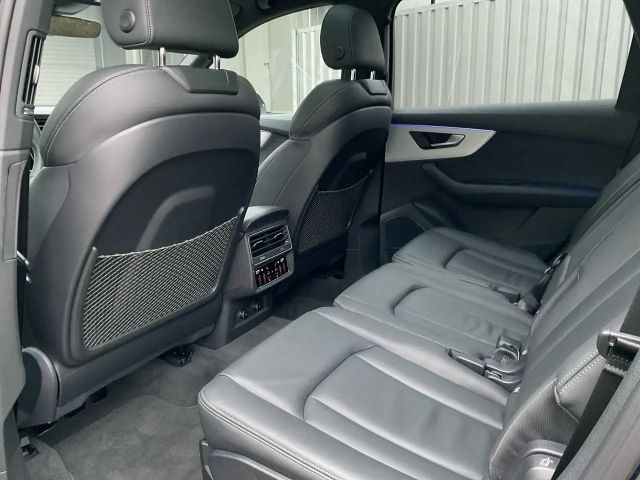 Audi Q7 50 TDI Quattro S-Line