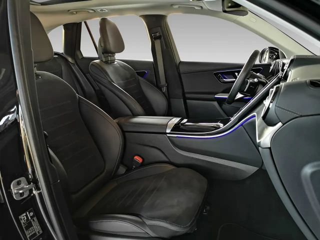 Mercedes-Benz GLC 300 4MATIC AMG Line Premium