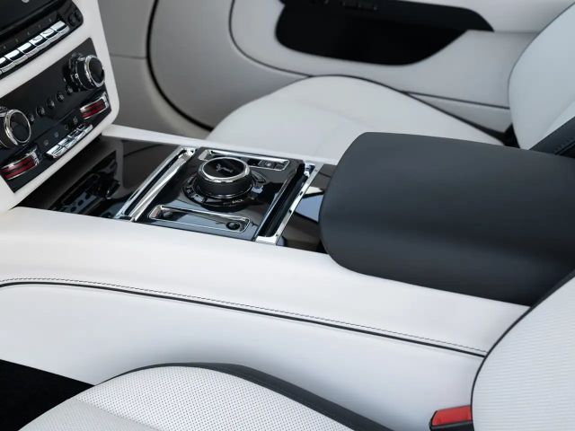 Rolls-Royce Spectre #Provenance