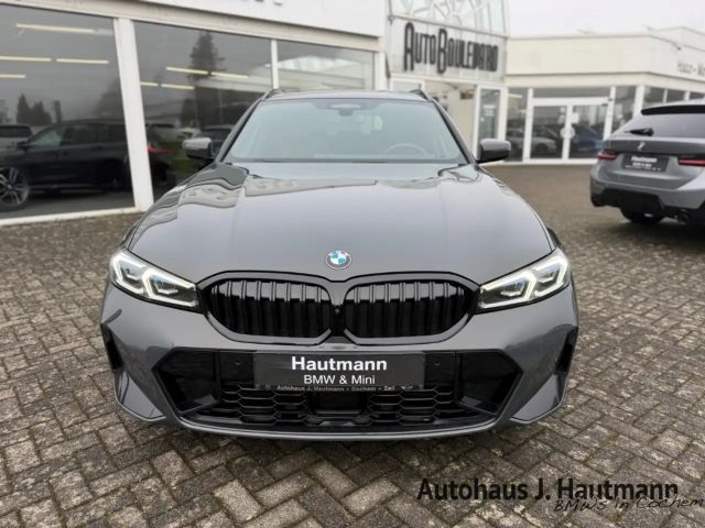 BMW 320 320d M-Sport Touring xDrive