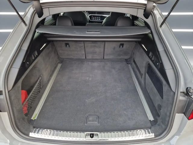 Audi RS6 Avant Quattro