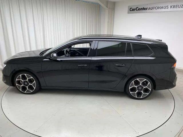 Opel Astra Sports Tourer Ultimate