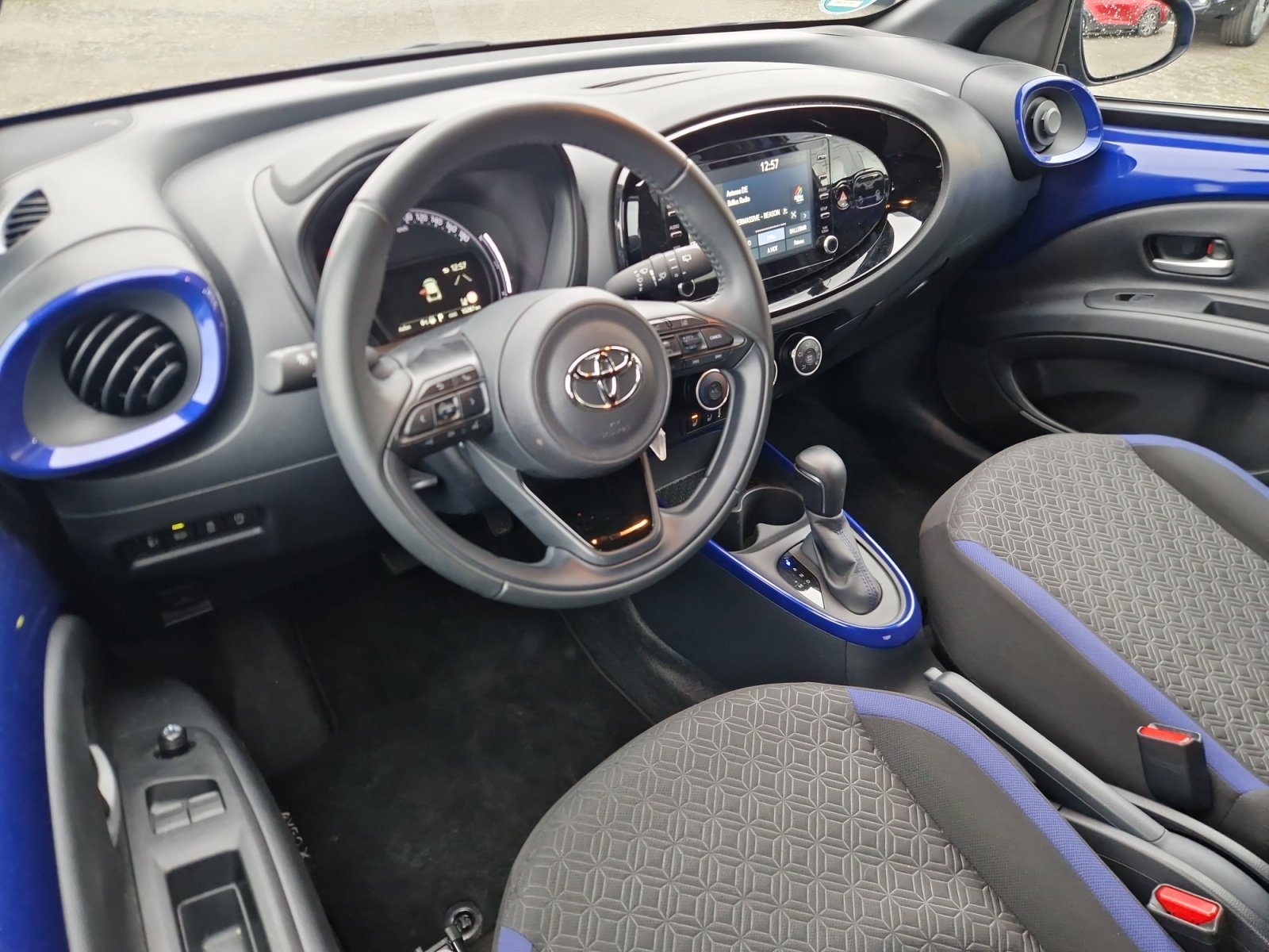 Toyota Aygo X 5-deurs Basis