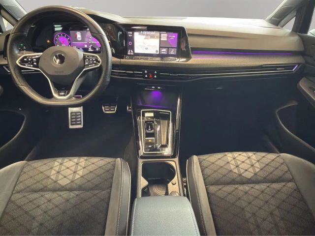 Volkswagen Golf 1.5 eTSI DSG Golf VIII R-Line