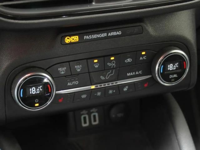 Ford Focus EcoBoost ST Line