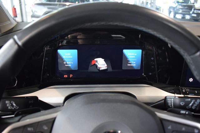 Volkswagen Golf 2.0 TDI DSG Life Variant