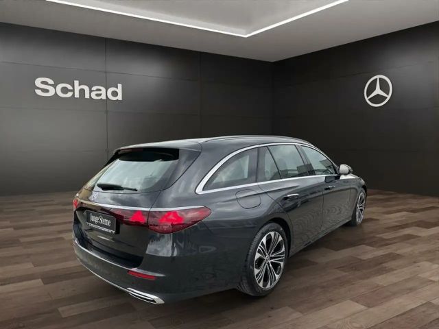 Mercedes-Benz E 200 AVANTGARDE Estate