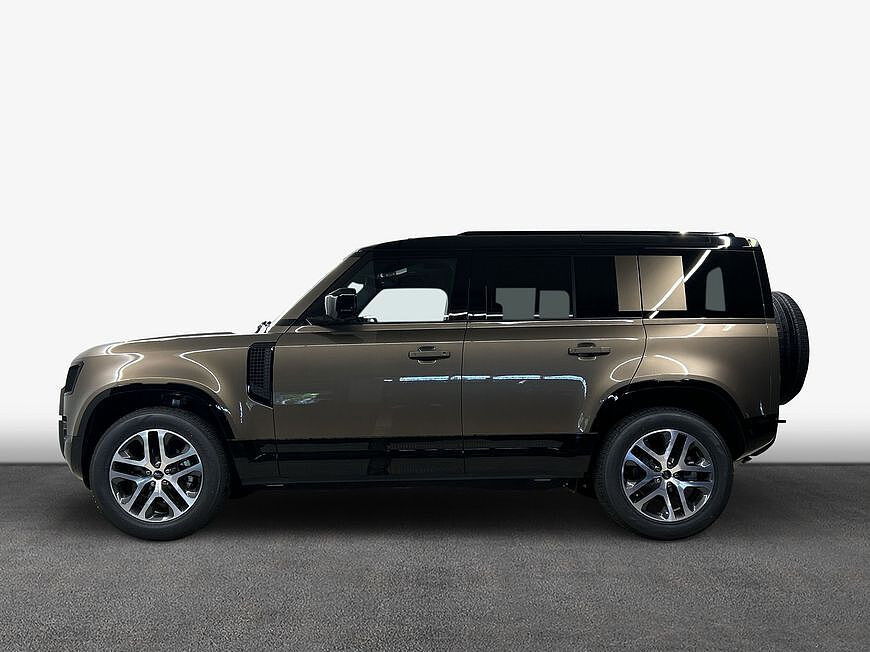 Land Rover Defender 110 Dynamic SE