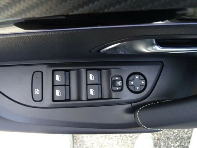 Peugeot E-2008 GT-Line