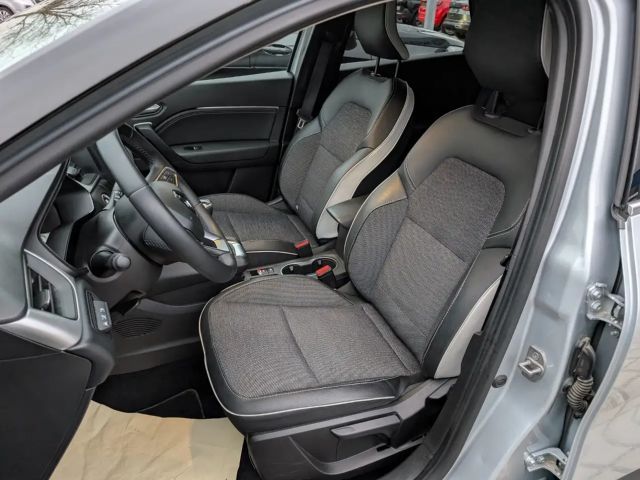 Renault Captur TCe 140 Techno