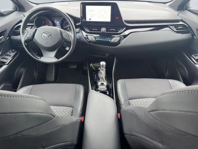 Toyota C-HR Hybride Team D