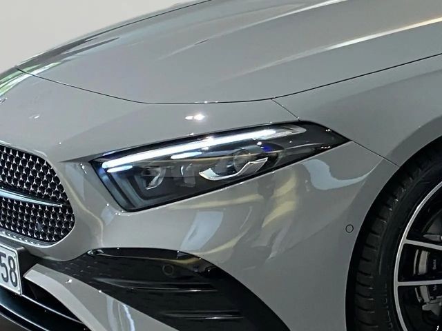 Mercedes-Benz A 200 AMG Line