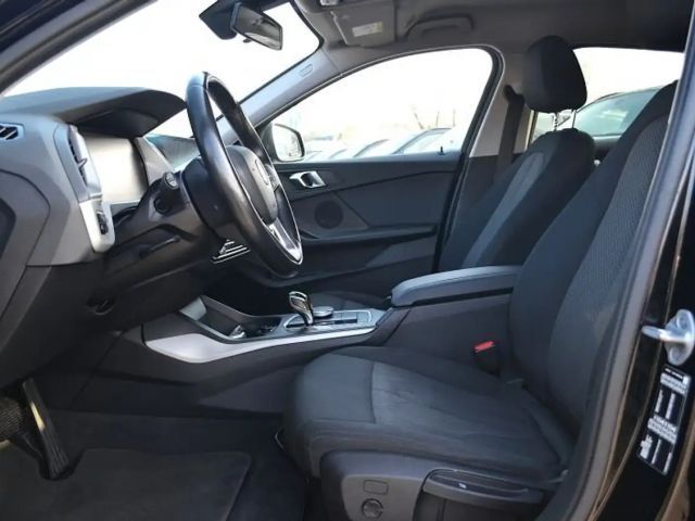 BMW 116 116d Advantage pakket Sedan