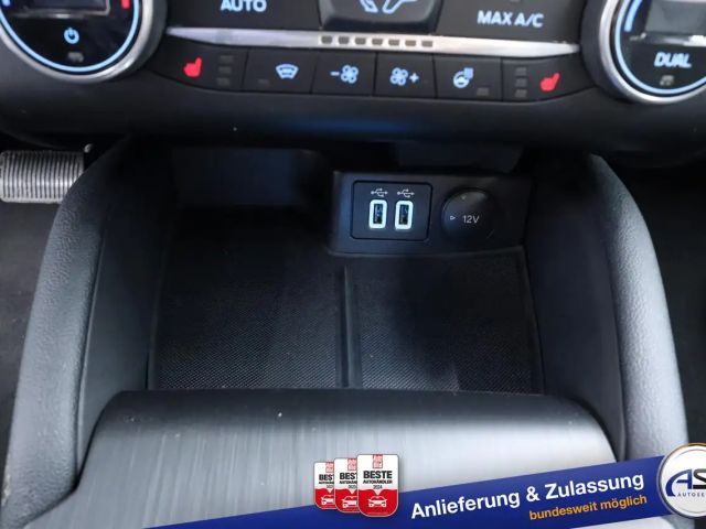 Ford Focus ST Line Wagon