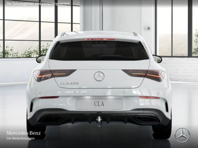 Mercedes-Benz CLA 200 AMG Line