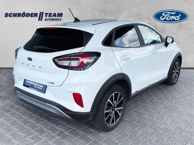 Ford Puma EcoBoost Titanium