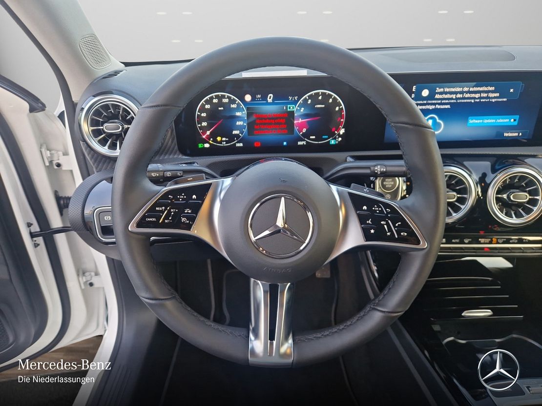 Mercedes-Benz A 200 Progressive