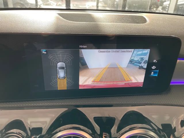 Mercedes-Benz A 180 Hatchback