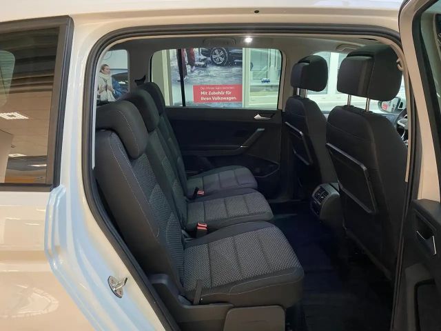 Volkswagen Touran DSG