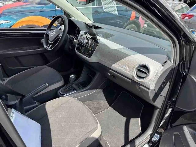 Volkswagen e-up! Plus Style