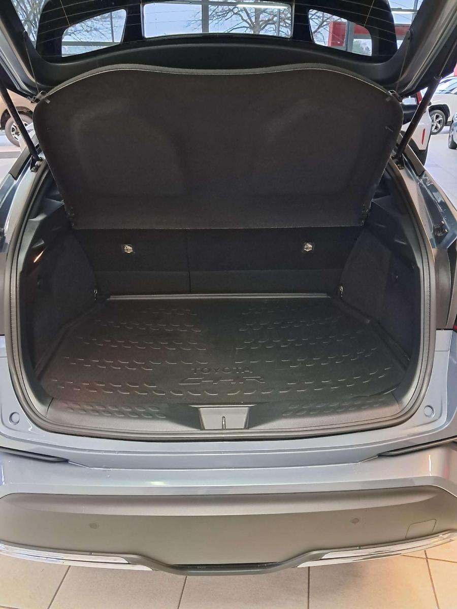 Toyota C-HR Hybride Team D