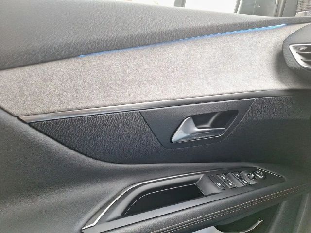 Peugeot 3008 EAT8 GT-Line Hybrid4