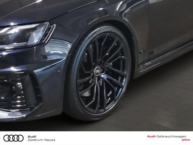 Audi RS4 Avant Quattro