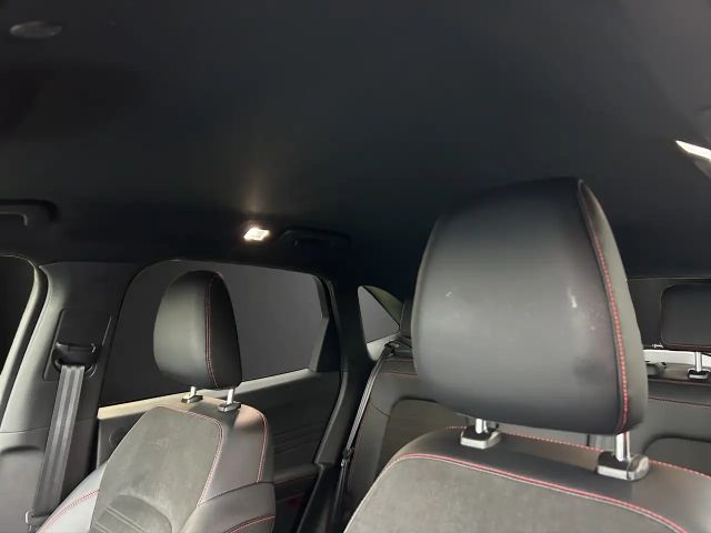 Ford Kuga Plug in Hybrid ST Line X