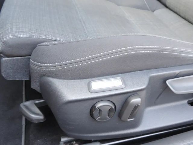 Volkswagen Passat Business DSG Variant