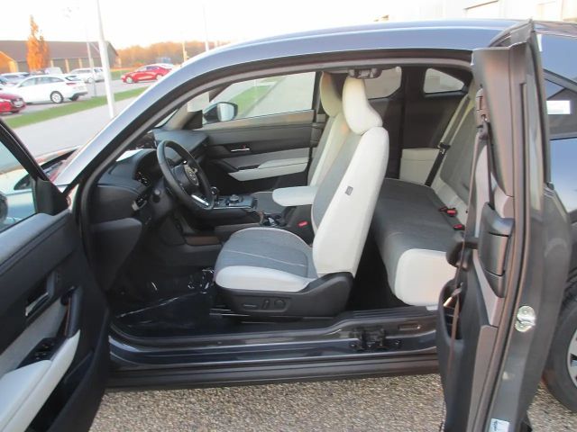 Mazda MX-30 Mazda /MX-30 / R-EV / MAKOTO MODERN CONFIDENCE