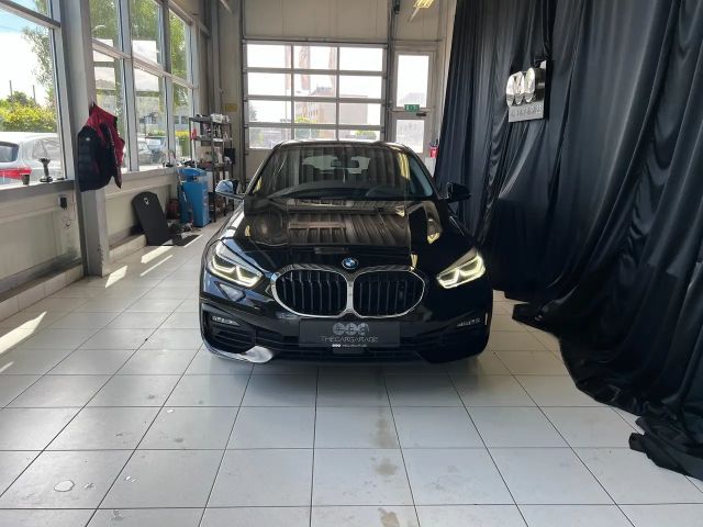 BMW 116 116d Advantage pakket