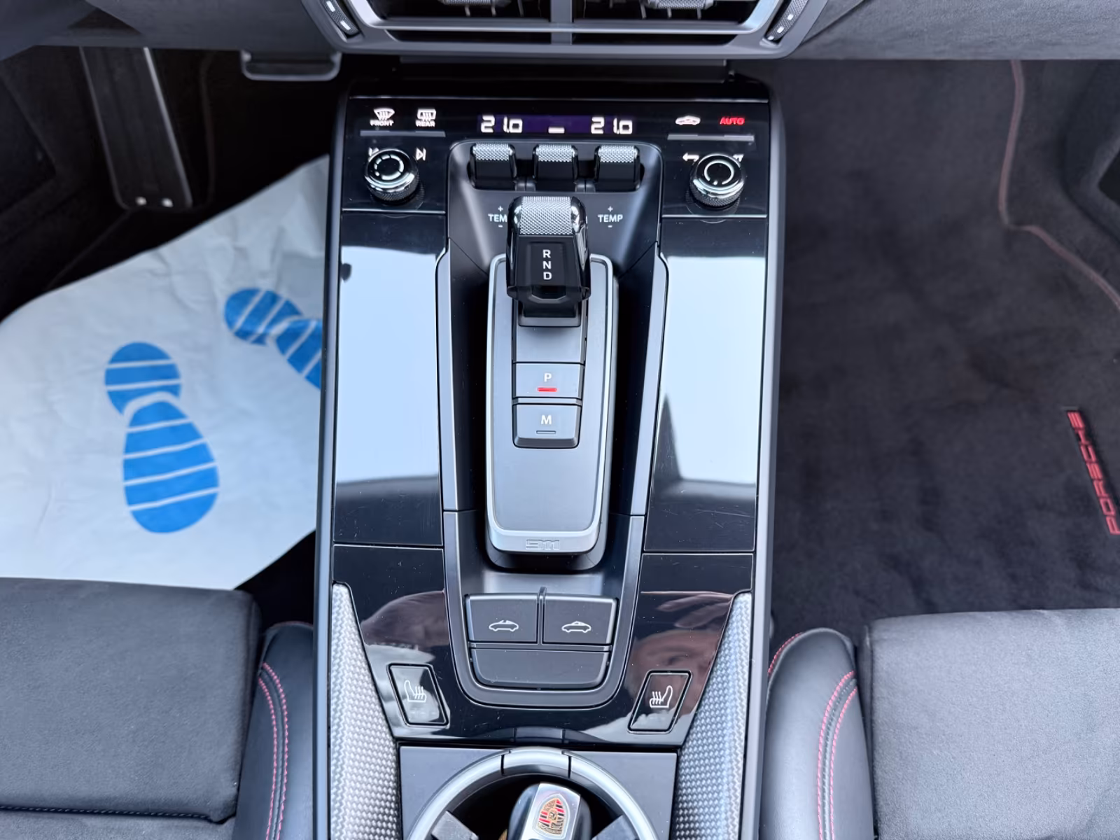 Porsche 911 4 992 Cabriolet GTS Targa