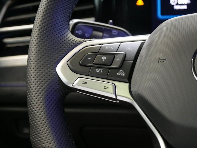 Volkswagen Passat DSG R-Line eHybrid