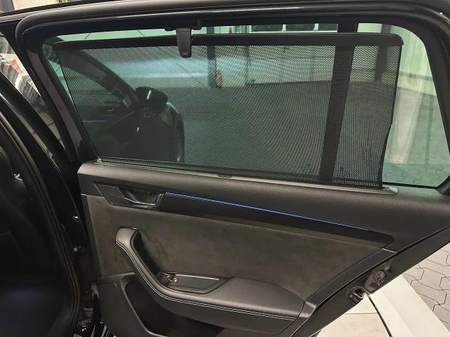 Skoda Superb 4x4 Combi Sportline