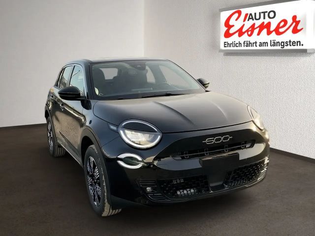 Fiat 600e HYBRID POP T-GEN3 110