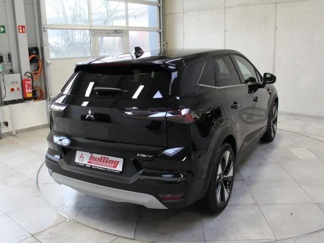 Mitsubishi Grandis 1.8 First Edition HEV