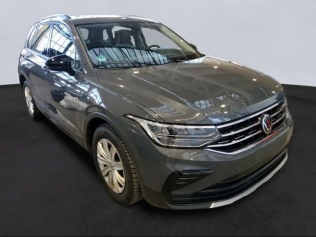 Volkswagen Tiguan 2.0 TDI DSG Sport