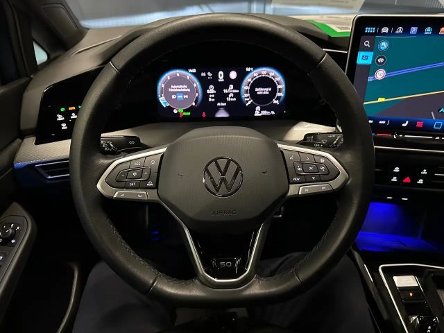 Volkswagen Golf 1.5 eTSI DSG