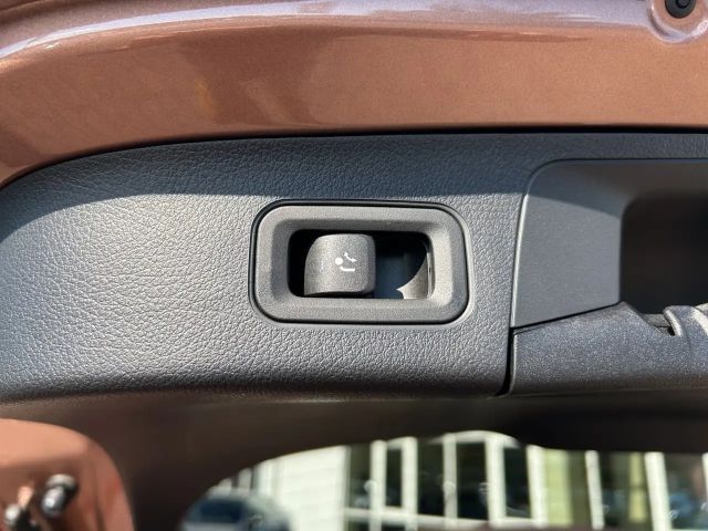 Mercedes-Benz EQA 250 AMG Line