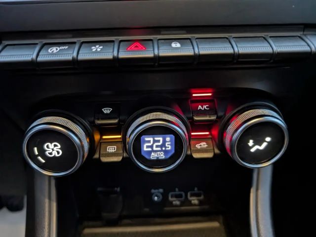 Renault Captur TCe 140 Techno