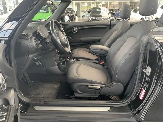 MINI Cooper Cabrio Autom. NAVI/APPLE/LED/DAB/KLIMAAUT