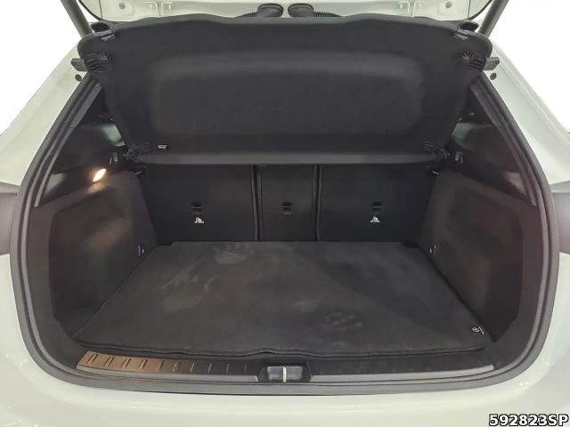 Mercedes-Benz GLA 200 4MATIC AMG Line