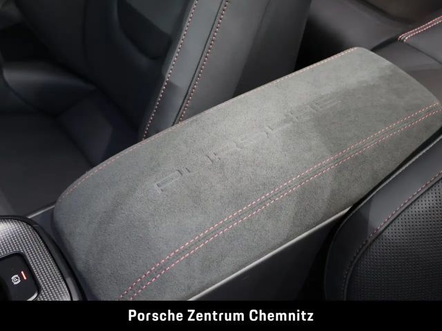 Porsche 992 Cabrio Carrera GTS