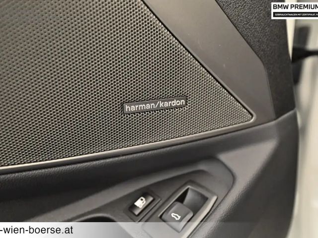 BMW 330 330e Sedan xDrive