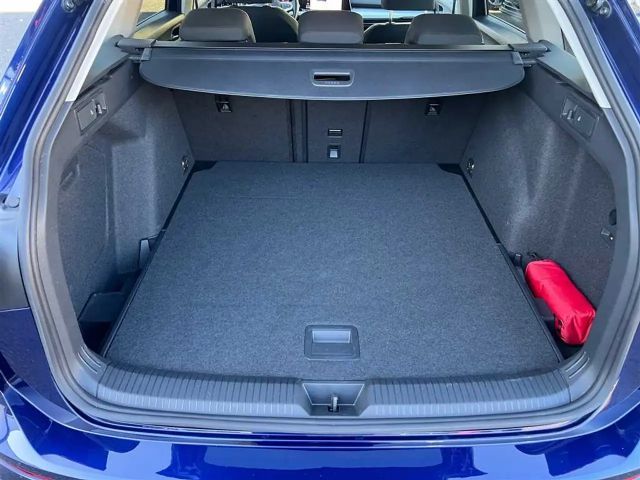 Volkswagen Golf 1.5 eTSI DSG Life