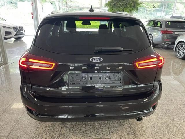 Ford Focus Titanium Wagon