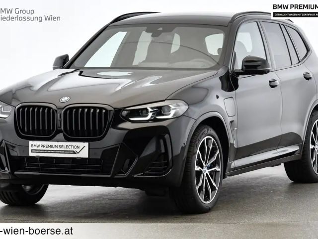 BMW X3 xDrive30e