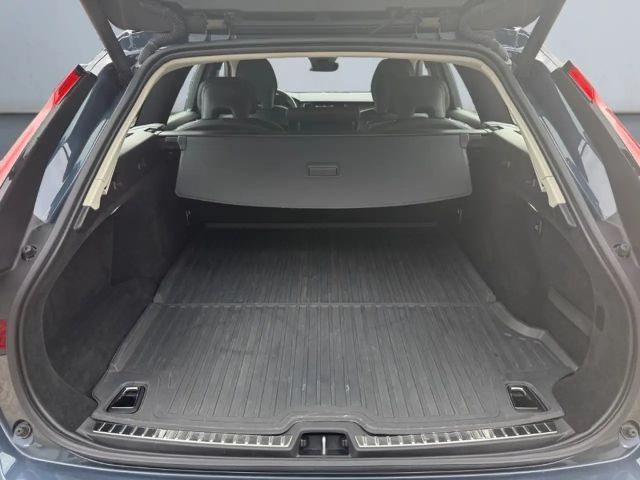 Volvo V90 Cross Country AWD Ultimate