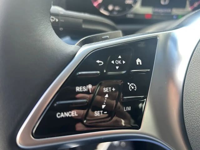 Mercedes-Benz CLA 180 CLA 180 d Sedan